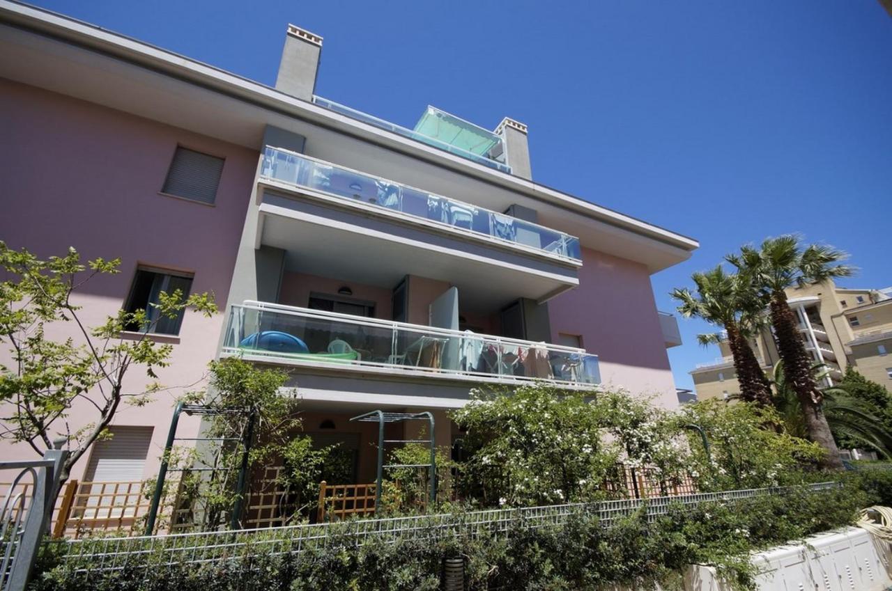 Appartamento Mediterraneo San Benedetto del Tronto Exteriér fotografie